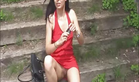 من سکس های جدید جوردی باید جوجه شما را به عنوان یک آزمایش JOI شیر دهم