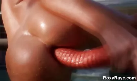 بازی فیلم های جدید سکسی dildo بریتانیا لاغر